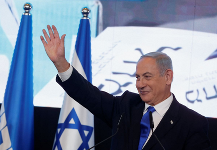 Netanyahu, judecat într-o serie de dosare de corupţie, se apropie de marea sa revenire la putere