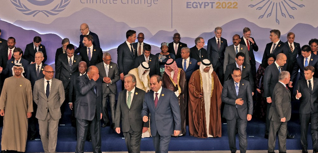 UPDATE-Omenirea trebuie să aleagă între ”solidaritate” şi ”o sinucidere colectivă” în lupta împotriva modificărilor climatice, avertizează, la COP27, în Egipt, secretarul general al ONU Antonio Guterres. ”Suntem pe cale să pierdem lupta vieţii noastre”