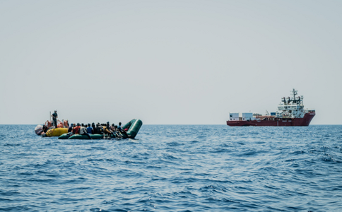 Nava Ocean Viking a părăsit portul Toulon, debarcarea celor 230 de migranţi fiind finalizată. Unii dintre ei vor ajunge în mai multe state europene, inclusiv România