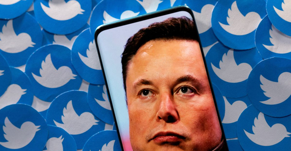 Închiderea contului de Twitter al lui Donald Trump a fost o ”greşeală gravă”, consideră Elon Musk, pentru că a ”subminat încrederea publicului” în reţeaua de socializare