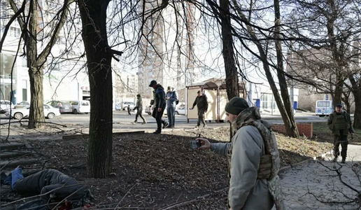Un mort şi cinci răniţi la Doneţk, într-unul dintre cele mai importante atacuri din 2014, acuză primarul pus de ruşi. O grădiniţă, o şcoală, o universitate, un spital studenţesc şi o catedrală, avariate de 40 de rachete trase cu cu lansatoare multiple de 