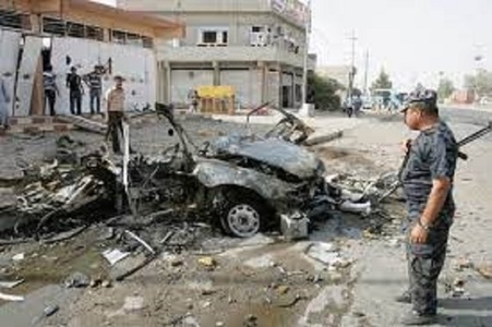 Cel puţin şapte ofiţeri de poliţie au fost ucişi într-un atac cu bombă şi arme în nordul Irakului