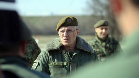 Şeful armatei sârbe, generalul Milan Mojsilovic, trimis la frontieră de Vucici, în urma unei intensificări a tensiunilor în nordul Kosovo, după atacarea unei patrule KFOR