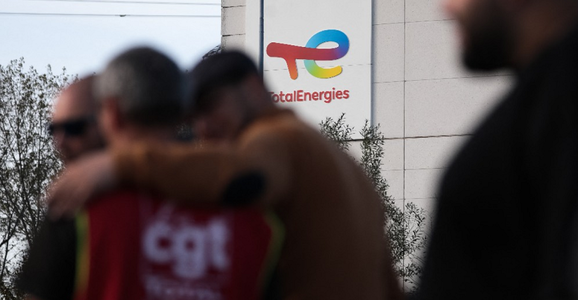 Confederaţia Generală a Muncii din ramura petrolului francez îndeamnă la mai multe greve în ianuarie şi februarie