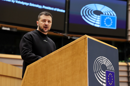 Rusia vrea să distrugă modul european de viaţă, acuză Zelenski în Parlamentul European