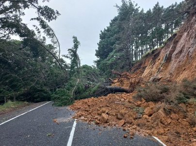 Ciclonul Gabrielle - Trei morţi după ce Noua Zeelandă a declarat stare de urgenţă / Premier: Un eveniment meteorologic care nu s-a mai văzut "de o generaţie" 