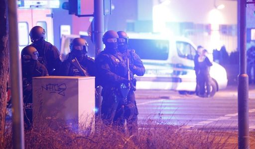 UPDATE - Cel puţin şapte morţi şi şapte răniţi grav după un atac armat la un centru religios din Hamburg / Autorul s-ar putea număra printre cei decedaţi