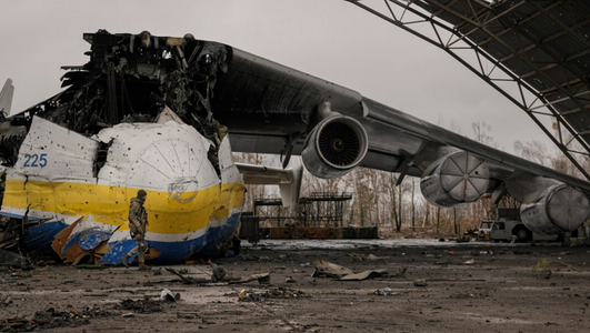 Doi foşti conducători ucraineni în domeniul aeronautic, arestaţi cu privire la rolul pe care l-au jucat în distrugerea celui mai mare avion din lume, An-225 ”Miriia”, anunţă SBU