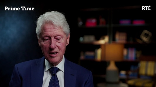 Bill Clinton regretă că a convins Ucraina să renunţe la armele nucleare