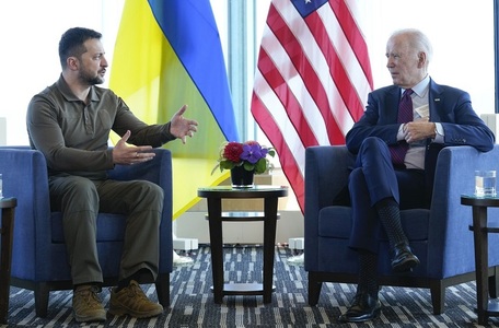 Preşedintele american Joe Biden a anunţat duminică un nou pachet de ajutor militar de 375 de milioane de dolari pentru Ucraina