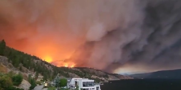 Incendiile din Canada: Aproximativ 30.000 de persoane au primit ordin de evacuare, în timp ce alte 36.000 de persoane sunt în alertă