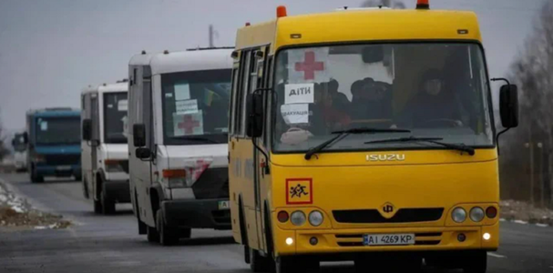 Kievul ordonă noi evacuări obligatorii ale copiilor din comunităţi de pe linia frontului