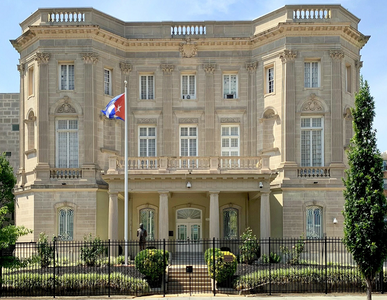 Ambasada Cubei în Statele Unite, vizată într-un atac cu două cocteiluri Molotov