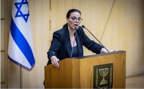 Ministrul diplomaţiei publice din Israel demisionează, recunoscând că biroul său este o "risipă de bani publici"