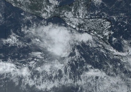 Stare de urgenţă în El Salvador din cauza furtunii tropicale Pilar