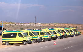 O flotă de 80 de ambulanţe egiptene soseşte la Rafah pentru a prelua 81 de răniţi palestinieni şi a-i duce să primească îngrijiri în Egipt