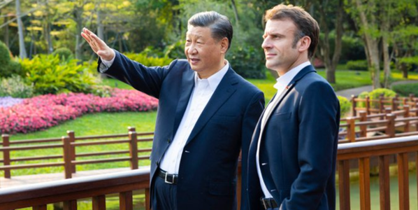 Macron îi spune la telefon lui Xi că este ”profund îngrijorat” de cooperarea militară dintre Rusia şi Coreea de Nord