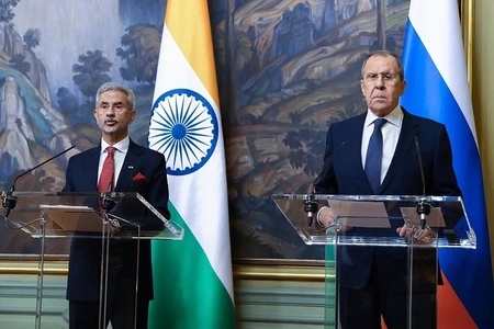 Rusia şi India sunt aproape de un acord pentru producţia comună de echipamente militare 