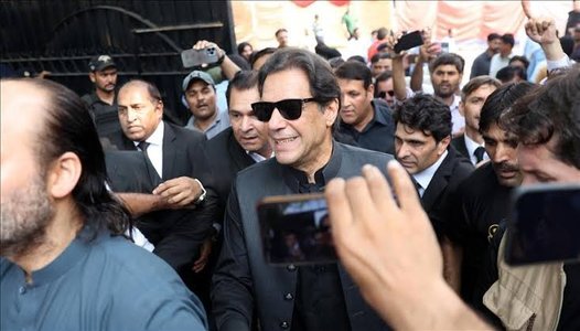 Pakistan: Partidul lui Imran Khan a pierdut simbolul electoral tradiţional: bâta de crichet