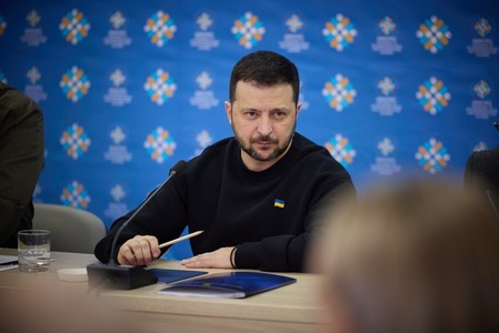 Volodimir Zelenski:  Marea Neagră va fi sigură pentru navigaţie, aşa cum prevede formula de pace ucraineană
