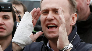 Echipa lui Navalnîi nu a fost informată despre moartea opozantului. Un avocat, în drum către închsoare, la Harp, anunţă Kira iarmîş