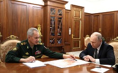 Putin îi cere lui Şoigu să continue să avanseze în Ucraina. Moscova revendică un nou succes pe front, după căderea \