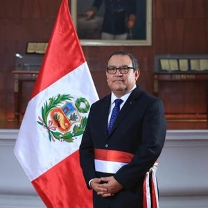 Peru - Premierul demisionează din cauza unor acuzaţii de trafic de influenţă / Procurorii în cercetează pentru un posibil conflict de interese şi "sponsorizare ilegală"