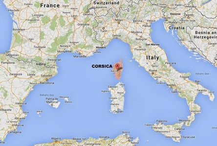 Acord între statul francez şi aleşii locali asupra unui "text constituţional" care să acorde autonomie insulei Corsica