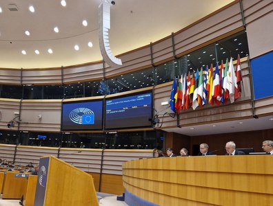 Parlamentul European votează miercuri revizuirea sistemului de migraţie, înainte de alegerile din blocul comunitar. Unele prevederi au fost cerute de Austria pentru a accepta aderarea României şi Bulgariei în Schengen