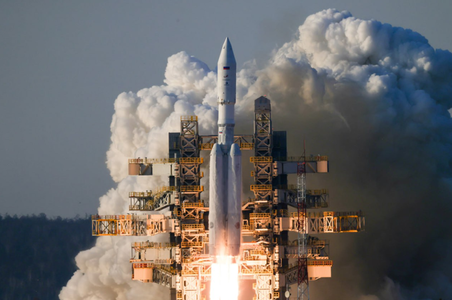 Rusia testează cu succes racheta de nouă generaţie Angara-A5 de pe cosmodromul Vostocini