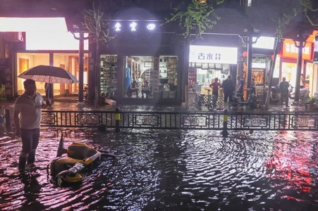 Risc major de inundaţii în provincia chineză Guangdong; 127 de milioane de oameni pot fi în pericol