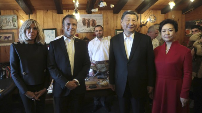 O prăjitură, ”le russe”, din meniul mesei lui Macron şi Xi în Trecătoarea Tourmalet, înlocuită din motive diplomatice cu o tartă cu afine