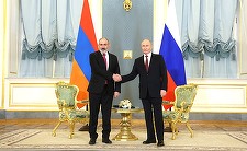 Putin este de acord cu retragerea forţelor ruseşti din mai multe regiuni din Armenia - Interfax