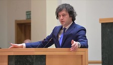Premierul Georgiei sugerează că este dispus să facă unele modificări la controversata lege a "agenţilor străini". Consilierul SUA pentru securitate s-a declarat îngrijorat de textul care a scos mii de oameni în stradă