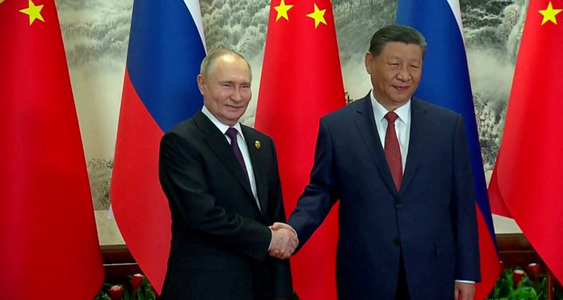 China şi Rusia pledează în favoarea unei ”soluţii politice” a ”crizei” din Ucraina, anunţă Xi Jinping în urma unei întâlniri la Beijing cu Vladimir Putin