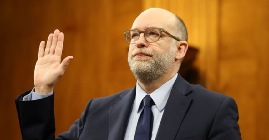 Senatul îl confirmă la conducerea Biroului Bugetului de la Casa Albă pe Russell Vought