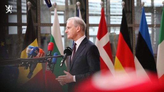 Stânga câştigă cu o marjă mică alegerile parlamentare din Norvegia, după o campanie electorală marcată de ascensiunea dreptei populiste