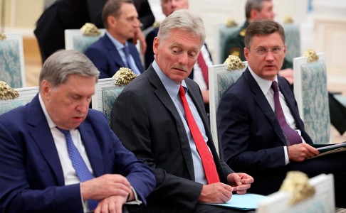 Kremlinul îl contrazice pe Trump şi spune că nu vede niciun progres în direcţia unui summit Rusia-SUA-Ucraina