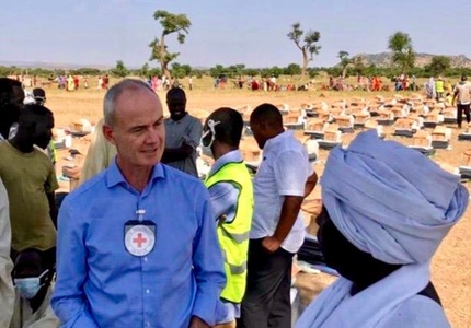 Peste 50 de conflicte armate au loc în Africa, reprezentând 40% din totalul mondial, deplânge Crucea Roşie