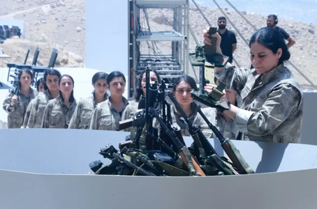 PKK anunţă că-şi retrage forţele din Turcia către nordul Irakului