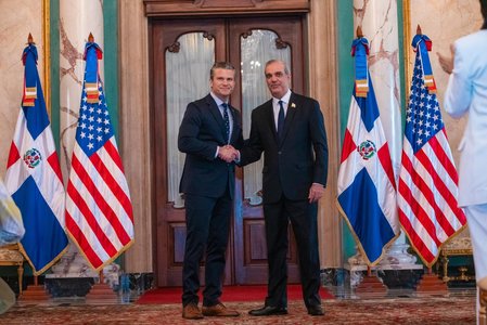 Republica Dominicană autorizează Statele Unite să-i utilizeze aeroporturile în lupta împotriva traficului de droguri