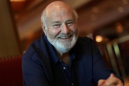 Trump se dezlănţuie împotriva lui Rob Reiner şi susţine că moartea regizorului este cauzată de antitrumpismul ”turbat” al cineastului