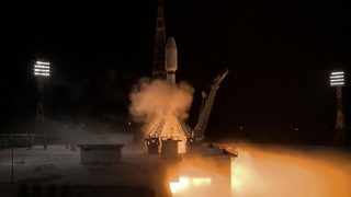 Iranul lansează trei sateliţi de fabricaţie iraniană de imagerie şi supraveghere de mediu, unul dotat cu inteligenţă artificială, cu o rachetă de tip Soiuz, de la Centrul Spaţial Vostocini, în Rusia