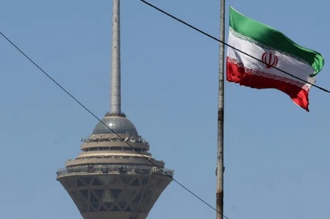 SUA atacă Iranul în pofida armistiţiului şi unor progrese în negocieri