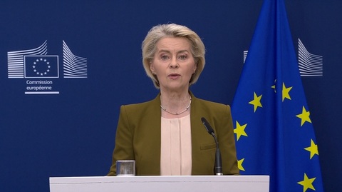 Ursula von der Leyen propune interzicerea intrării veteranilor ruşi din Ucraina în UE. Ea propune în al 21-lea ”pachet” sancţiuni vizând petrolul rusesc, pescuitul în premieră, 14 întreprinderi chinezeşti şi anumite tranzacţii în criptomonede