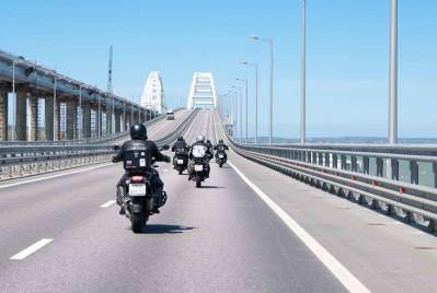 Utilizarea motocicletelor a fost restricţionată în Crimeea, pe motiv că sună ca dronele