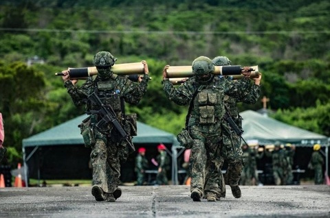 Taiwan organizează cinci zile de exerciţii de pregătire pentru luptă, pe fondul intensificării activităţilor militare chineze