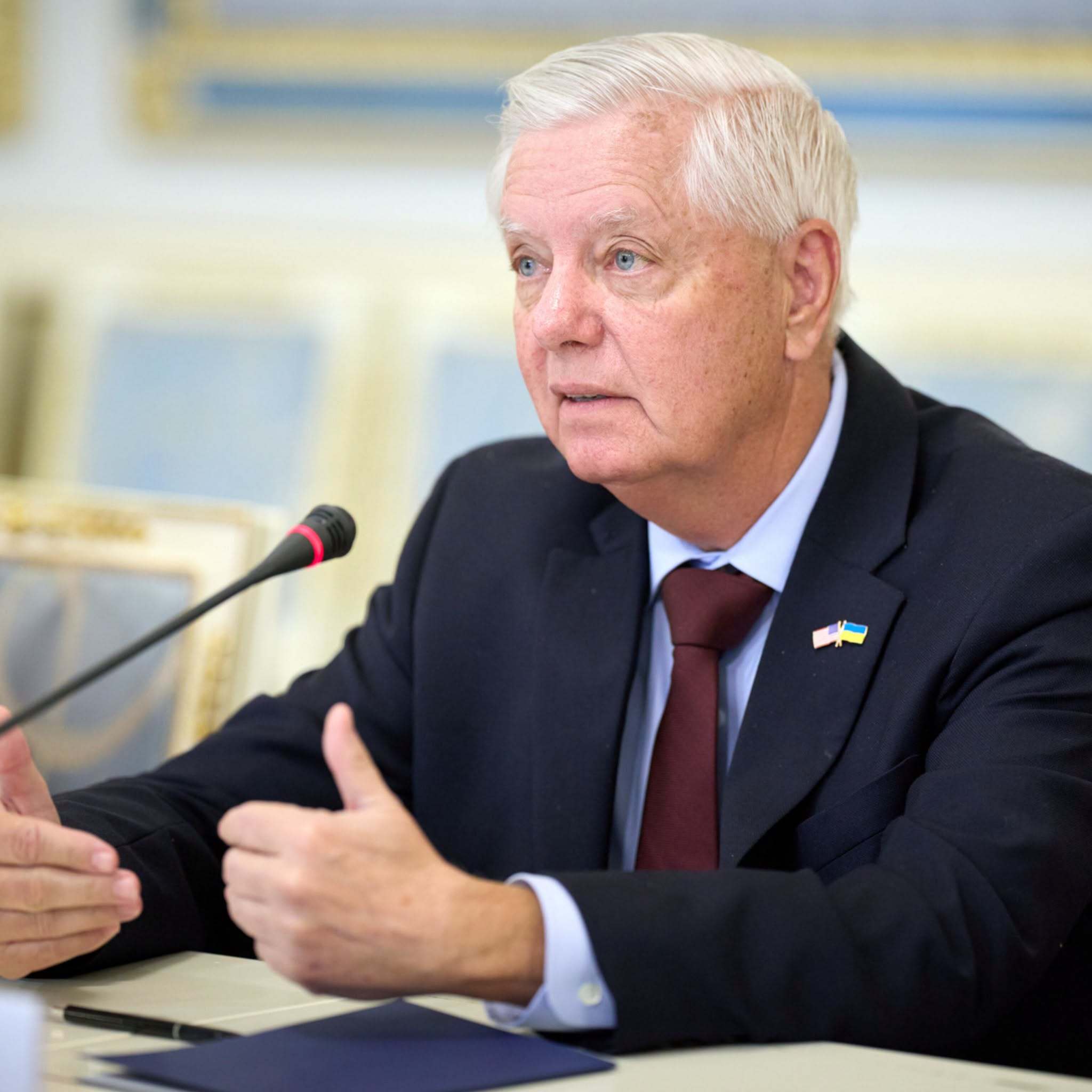 UPDATE - Şoc în lumea politică americană. Senatorul republican Lindsey Graham a decedat neaşteptat, la 71 de ani. Reacţia lui Donald Trump. Cine a fost Lindsey Graham şi pe cine a susţinut în politica externă. Zelenski: A fost de 10 ori în Ucraina