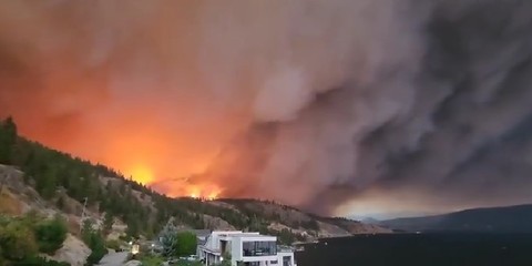 Canada pregăteşte evacuarea unei comunităţi din Ontario, în timp ce fumul incendiilor afectează calitatea aerului în SUA