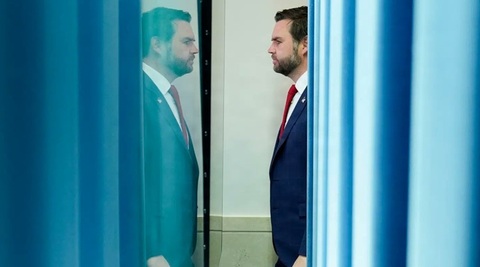 Un agent Secret Service, suspendat, acuzat de divulgarea în presă a unor deplasări ale lui Vance, după ce mai agenţi au denunţat la MS NOW tot mai multe călătorii călătorii şi misiuni în interes personal şi de familie ale vicepreşedintelui SUA